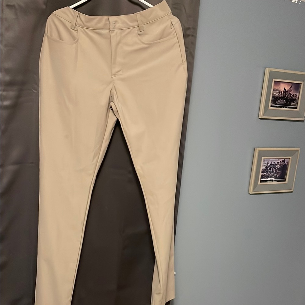 Old Navy Tan Chinos Classic Design